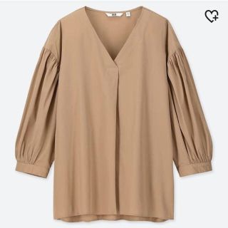 ユニクロ♡Vネックボリュームスリーブブラウス♡ベージュS♡新品未使用(シャツ/ブラウス(長袖/七分))