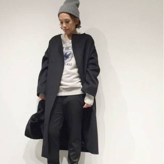 アパルトモンドゥーズィエムクラス(L'Appartement DEUXIEME CLASSE)のAP STUDIO  
Over Sized LAMB Coat 美品 黒(ロングコート)