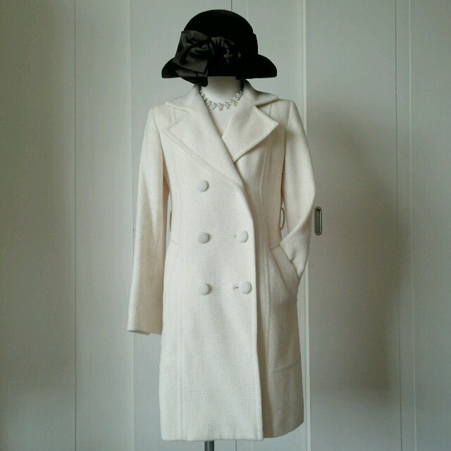 PROPORTION BODY DRESSING(プロポーションボディドレッシング)のBody Dressingホワイトコート レディースのジャケット/アウター(ピーコート)の商品写真