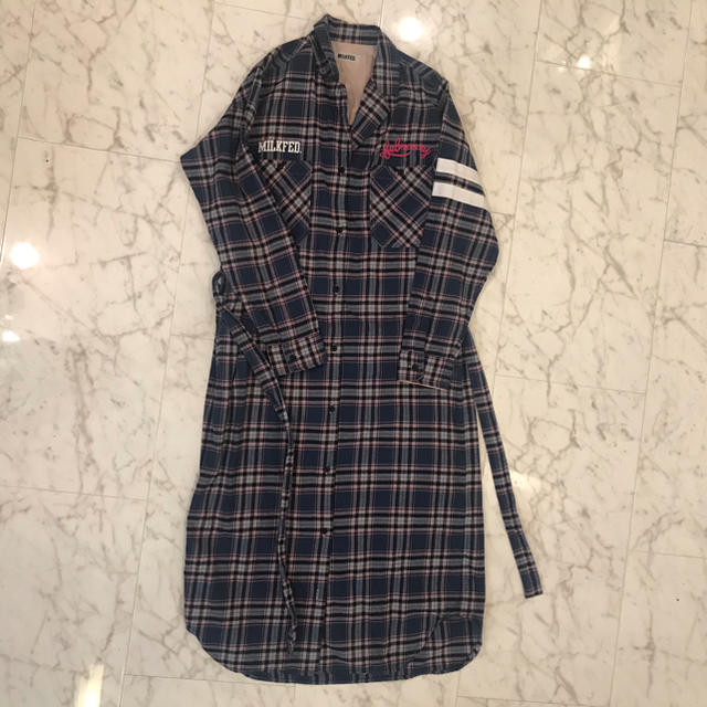 MILKFED.(ミルクフェド)のmilkfed×tommy♡コラボ チェックネルシャツワンピース レディースのワンピース(ロングワンピース/マキシワンピース)の商品写真