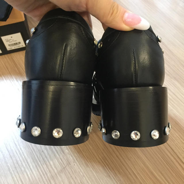 ヌメロ 新品未使用 ローファー | www.jarussi.com.br