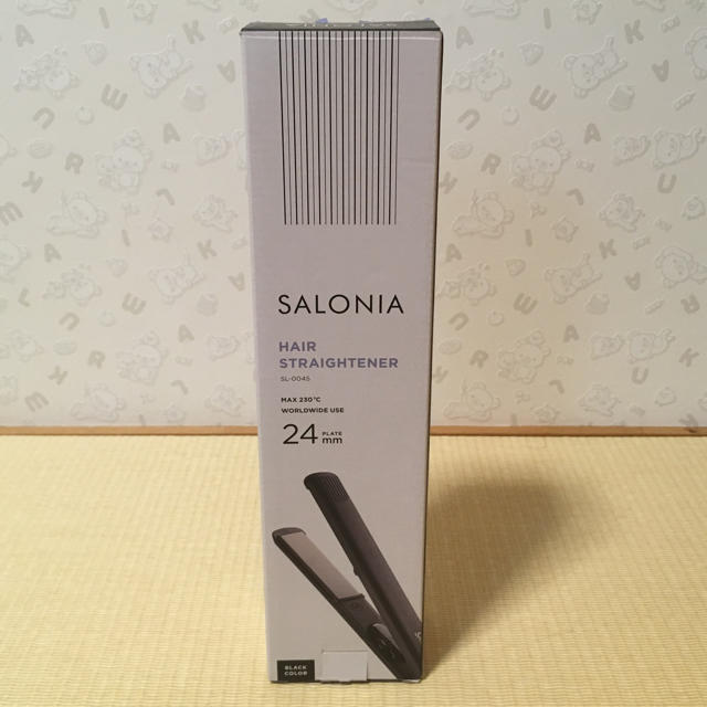 SALONIA サロニア ストレートアイロン 海外対応 24mm ブラック スマホ/家電/カメラの美容/健康(ヘアアイロン)の商品写真