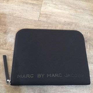 マークバイマークジェイコブス(MARC BY MARC JACOBS)のiPad ケース(モバイルケース/カバー)