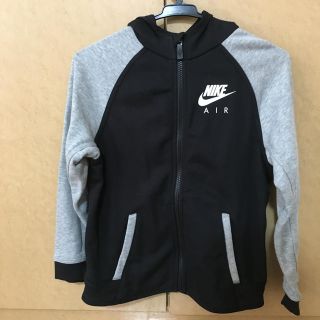 ナイキ(NIKE)のパーカー 130 140(ジャケット/上着)