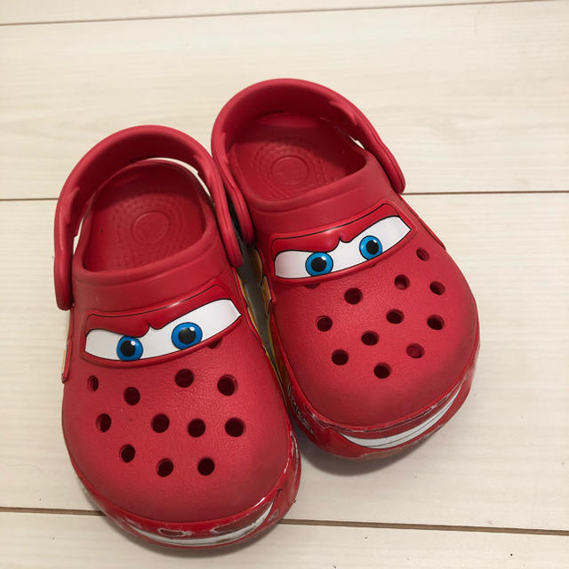 crocs(クロックス)のクロックス　カーズ   キッズ/ベビー/マタニティのベビー靴/シューズ(~14cm)(サンダル)の商品写真