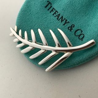 ティファニー(Tiffany & Co.)のTiffany 木葉ブローチ 希少(ブローチ/コサージュ)