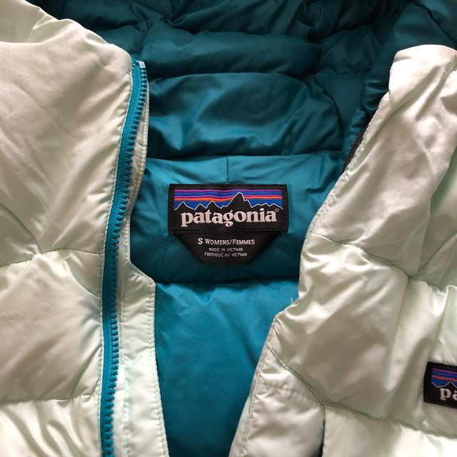 patagonia(パタゴニア)のパタゴニア　ダウン レディースのジャケット/アウター(ダウンコート)の商品写真