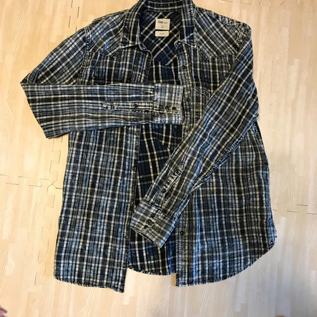 GAP(ギャップ)のギャップのチェックシャツ　値下げしました メンズのトップス(シャツ)の商品写真