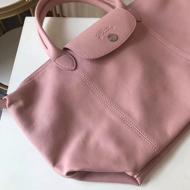 Longchamp 新品同様 ロンシャン ル プリアージュ キュイール ハンドバッグ 66 960の通販 By Bellcosme ロンシャン ならラクマ