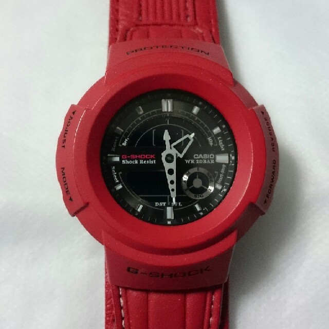 G-SHOCK レッド