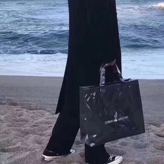 BLACK COMME des GARCONS(バッグ)のフリマアイテム一覧 BLACK COMME des GARCONS(バッグ)のフリマアイテム一覧