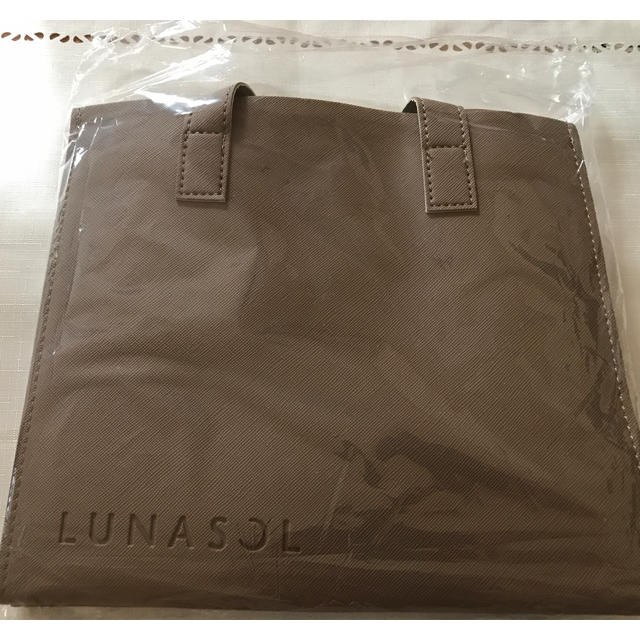 LUNASOL(ルナソル)のルナソルノベルティトートバック レディースのバッグ(トートバッグ)の商品写真