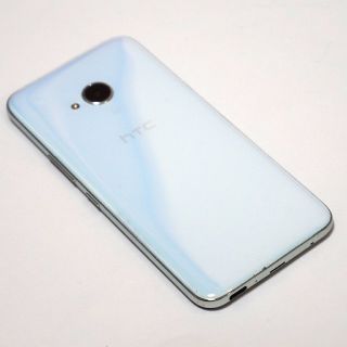 ハリウッドトレーディングカンパニー(HTC)のSIMフリー htc U11 life アイスホワイト(スマートフォン本体)