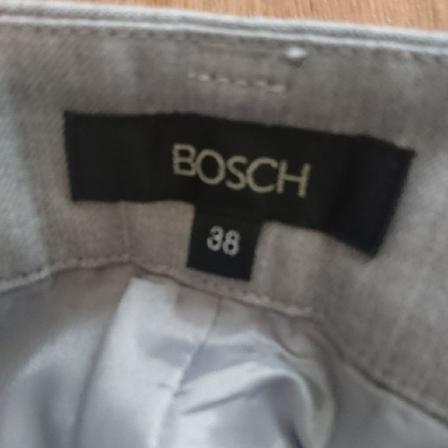 BOSCH(ボッシュ)のボッシュ BOSCH 超美品 パンツ グレー レディースのパンツ(カジュアルパンツ)の商品写真