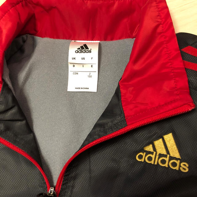 adidas(アディダス)のウインドブレイカー キッズ/ベビー/マタニティのキッズ服男の子用(90cm~)(ジャケット/上着)の商品写真