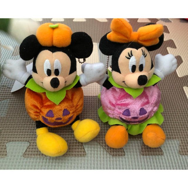 Disney(ディズニー)のぬいぐるみバッジ　　ミッキーandミニー エンタメ/ホビーのおもちゃ/ぬいぐるみ(キャラクターグッズ)の商品写真