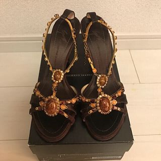 ジュゼッペザノッティ(GIUZEPPE ZANOTTI)のテキポキさん専用ザノッティ ビジュ サンダル ブラウン 36.5(ハイヒール/パンプス)