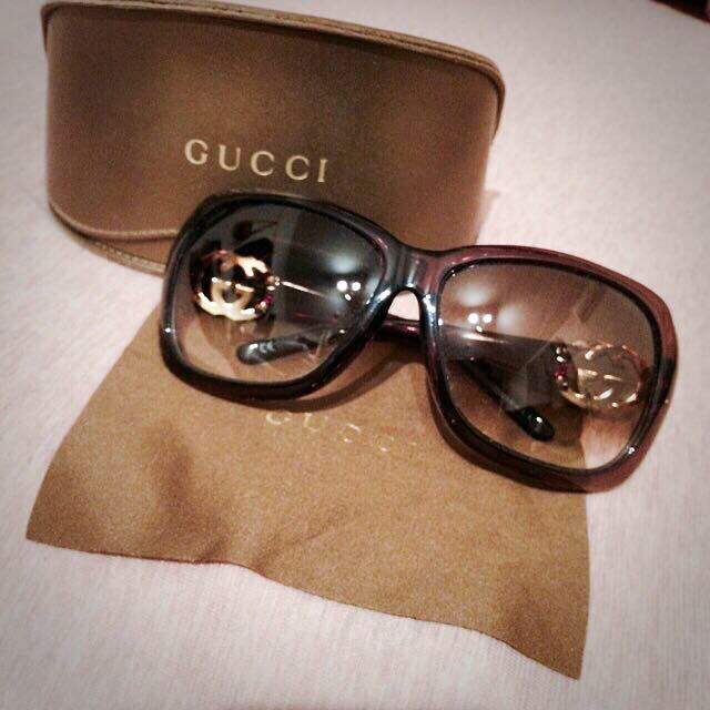 Gucci(グッチ)のGUCCI サングラス レディースのファッション小物(サングラス/メガネ)の商品写真