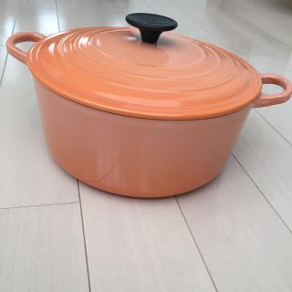 ルクルーゼ(LE CREUSET)の値下げ☆ルクルーゼ ココット・ロンド 24cm ピーチピンク 新品未使用(鍋/フライパン)