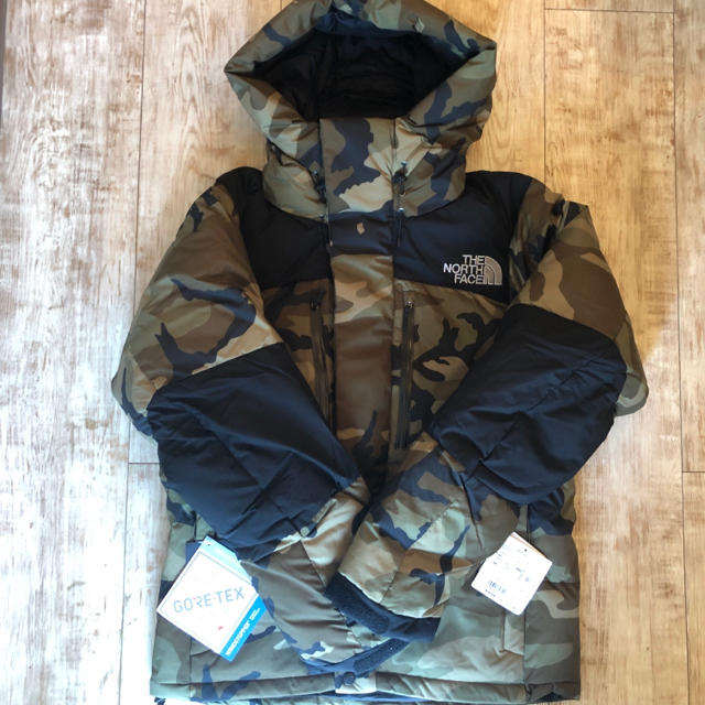 THE NORTH FACE(ザノースフェイス)のTHE NORTH FACE ノベルティ バルトロライトジャケット L WD メンズのジャケット/アウター(ダウンジャケット)の商品写真