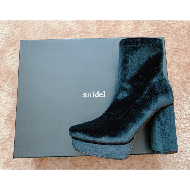 SNIDEL(スナイデル)のsnidel ショートブーツ レディースの靴/シューズ(ブーツ)の商品写真