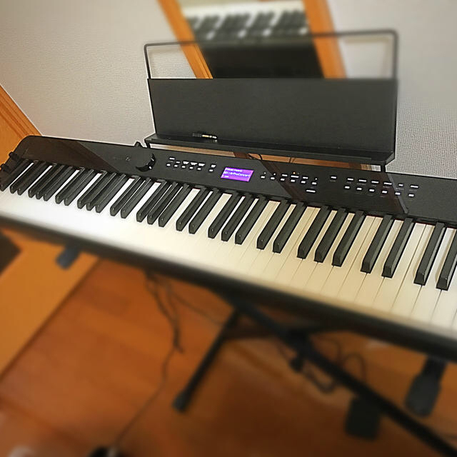 CASIO privia px-s3000 キーボード 電子ピアノ。