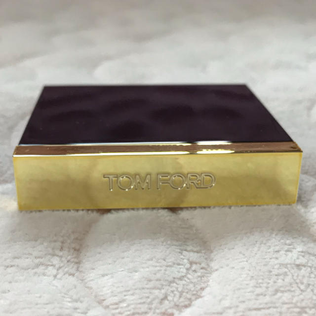 TOM FORD(トムフォード)の【限定】トムフォードビューティ　シェイド アンド イルミネイト リップ03 コスメ/美容のベースメイク/化粧品(口紅)の商品写真