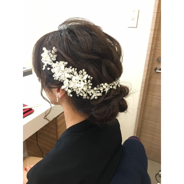 ステラブライダル スワロ使用 フローラルチャームの小枝ヘッドドレス
