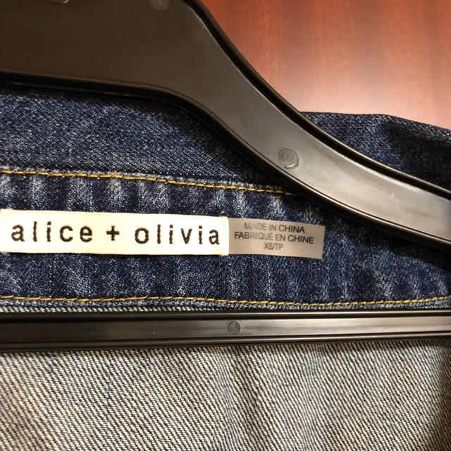 サイズ Alice+Olivia アリス+オリビアの通販 by ハリソン☆'s shop｜アリスアンドオリビアならラクマ - Gジャン デニムジャケット します