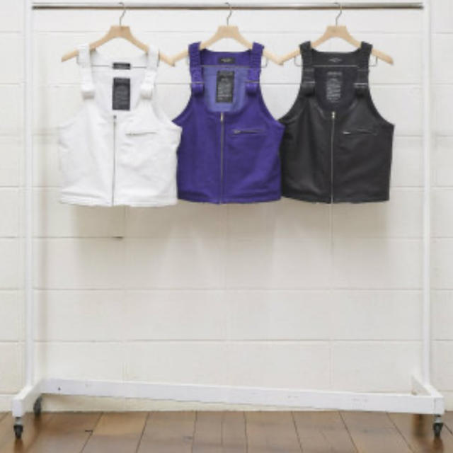 UNUSED(アンユーズド)のUNUSED(アンユーズド）strap vest black ブラック　即日発送 メンズのトップス(ベスト)の商品写真