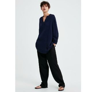 ザラ(ZARA)のZARA　パイピングレースディテール　ネイビー(シャツ/ブラウス(長袖/七分))