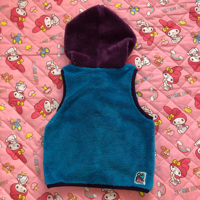 A BATHING APE(アベイシングエイプ)のBape kids フリースベスト　100㎝ キッズ/ベビー/マタニティのキッズ服女の子用(90cm~)(ジャケット/上着)の商品写真