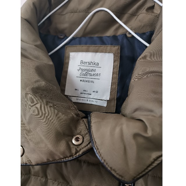 Bershka(ベルシュカ)のBershka 大人ライダースダウン調ジャケット レディースのジャケット/アウター(ダウンジャケット)の商品写真