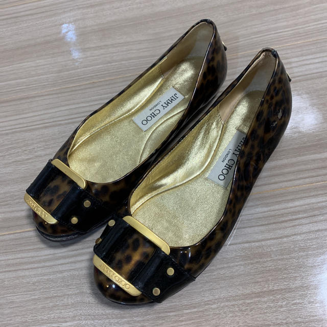 JIMMY CHOO(ジミーチュウ)のわけあり！！ジミーチュウフラットシューズ 正規品 ヒョウ柄 レディースの靴/シューズ(バレエシューズ)の商品写真