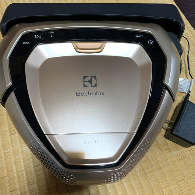 生活家電electrolux  PUREi9  ☆ほぼ未使用品☆