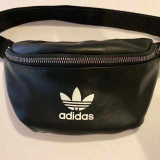 アディダス(adidas)のウエストバック(ボディバッグ/ウエストポーチ)