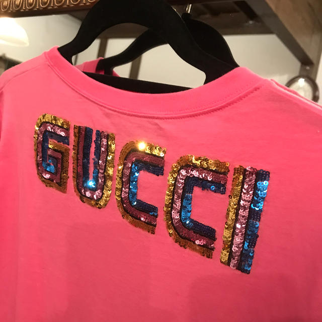 Gucci ピンク 今季 美品の通販 by gracias's shop｜グッチならラクマ - GUCCI グッチ Tシャツ 好評安い