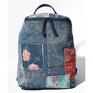 デシグアル(DESIGUAL)の新品♡タグ付き♪ Desigual  デニム　リュック 　ブルー　大特価‼️(リュック/バックパック)