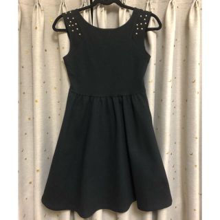 ザラ(ZARA)のしろいん様 専用(ひざ丈ワンピース)