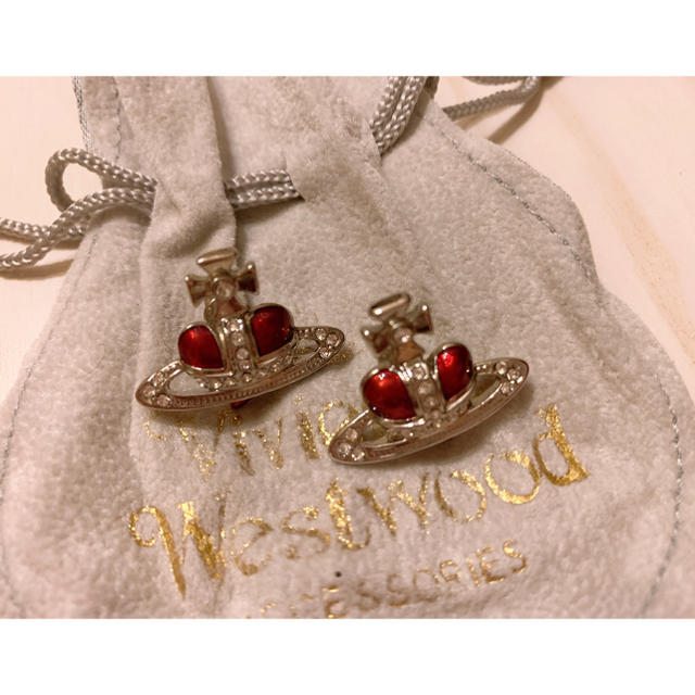 Vivienne Westwood(ヴィヴィアンウエストウッド)のVivienne westwoodピアス【取り置き中 メンズのアクセサリー(ピアス(両耳用))の商品写真