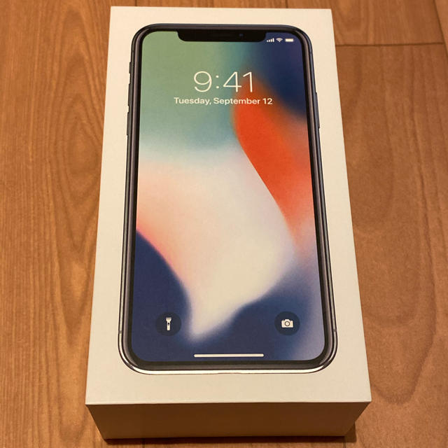 iPhone X 64GB Silver 新品　SIMフリー