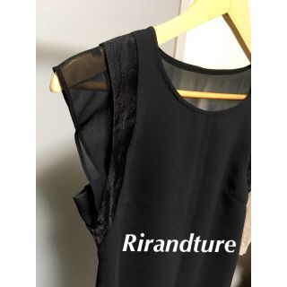 リランドチュール(Rirandture)のRirandture 黒 カットソー(カットソー(半袖/袖なし))