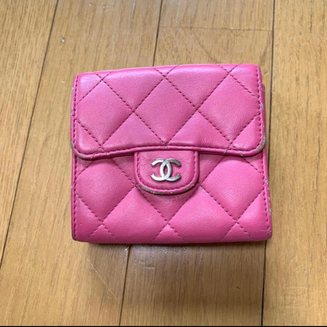 CHANEL2つ折り財布