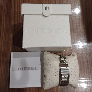 ディーゼル(DIESEL)のDIESEL DZ5197 時計 ブレスレットタイプ(腕時計)