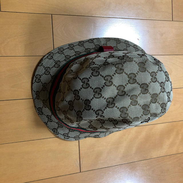 Gucci(グッチ)のGUCCIジュニア帽子です。 キッズ/ベビー/マタニティのこども用ファッション小物(帽子)の商品写真