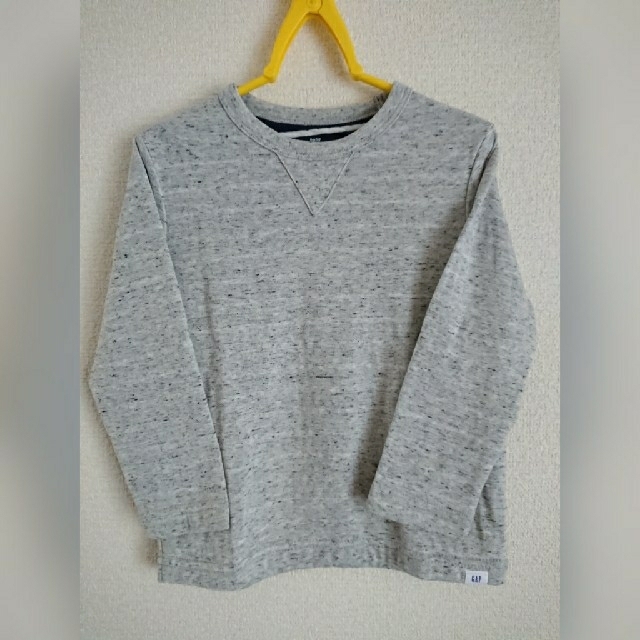 babyGAP(ベビーギャップ)の【美品】 GAP kids トレーナー キッズ/ベビー/マタニティのキッズ服男の子用(90cm~)(Tシャツ/カットソー)の商品写真