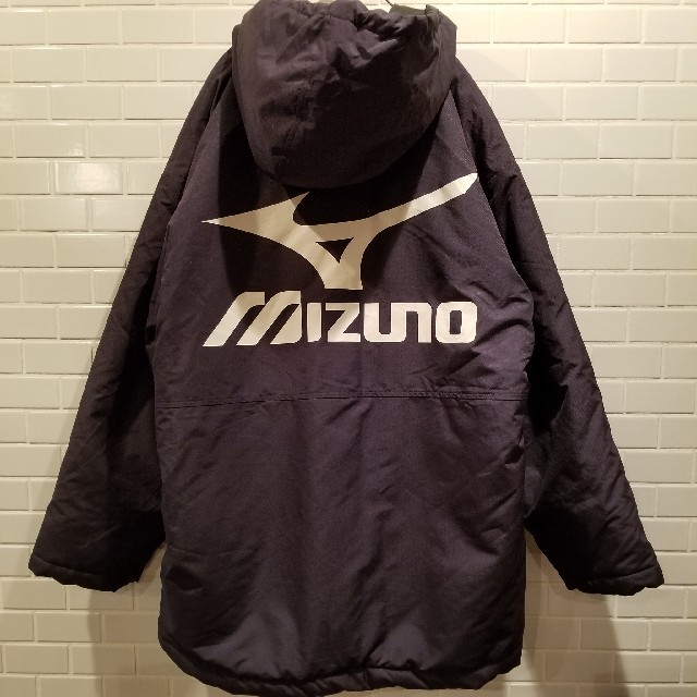 MIZUNO(ミズノ)の専用【mizuno】 ミズノ ナイロンジャケット ベンチコート ダウン スポーツ/アウトドアのサッカー/フットサル(ウェア)の商品写真