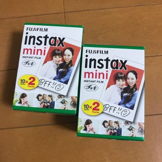 フジフイルム(富士フイルム)のチェキフィルム 2P×2組 40枚！！(フィルムカメラ)