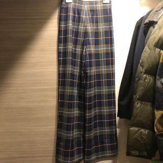 ザラ(ZARA)のZARA 新品　ワイドパンツs(カジュアルパンツ)