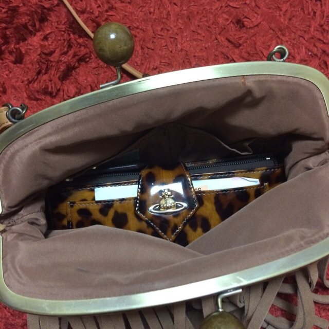 TAKEO KIKUCHI(タケオキクチ)のフリンジショルダー レディースのバッグ(ショルダーバッグ)の商品写真